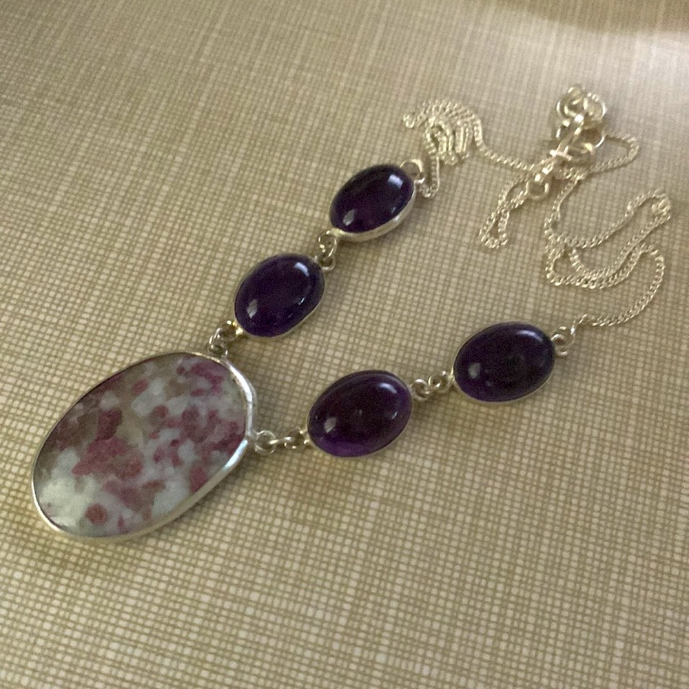 NEW Lapidolite purple quartz silver artisan handcrafted necklace - Picture 3 of 7